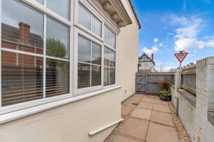 Photo 17- click for photo gallery